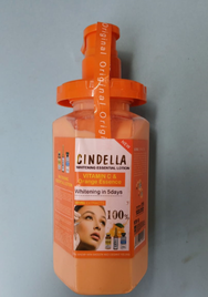 Lotion éclaircissante Cindella à la vitamine C et à l'Huile d'orange 500 ml (Copie)